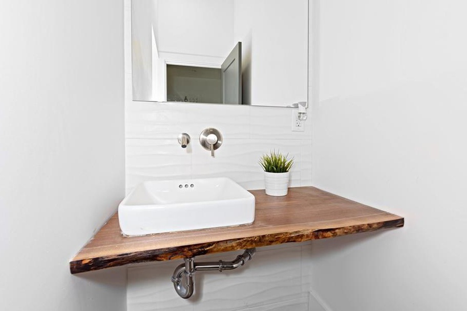 Caven Half Bath White With Wood