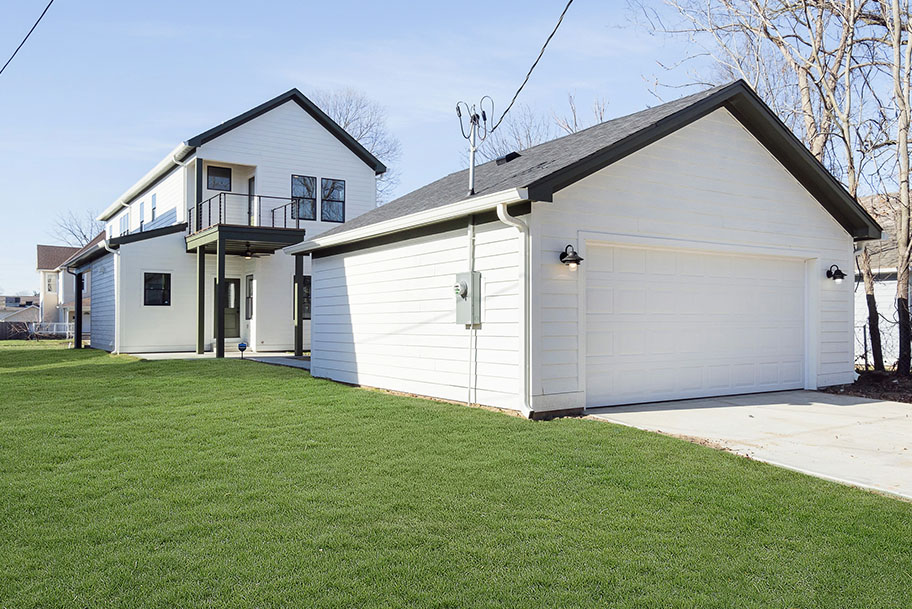 Primary Suite Private Balcony Detached Garage