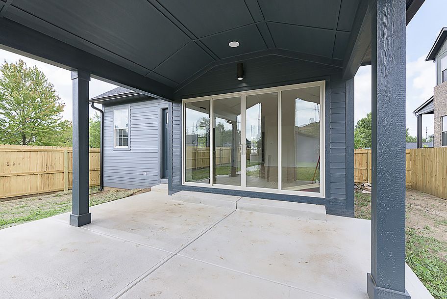 Breezeway Indianapolis Custom Home Builder