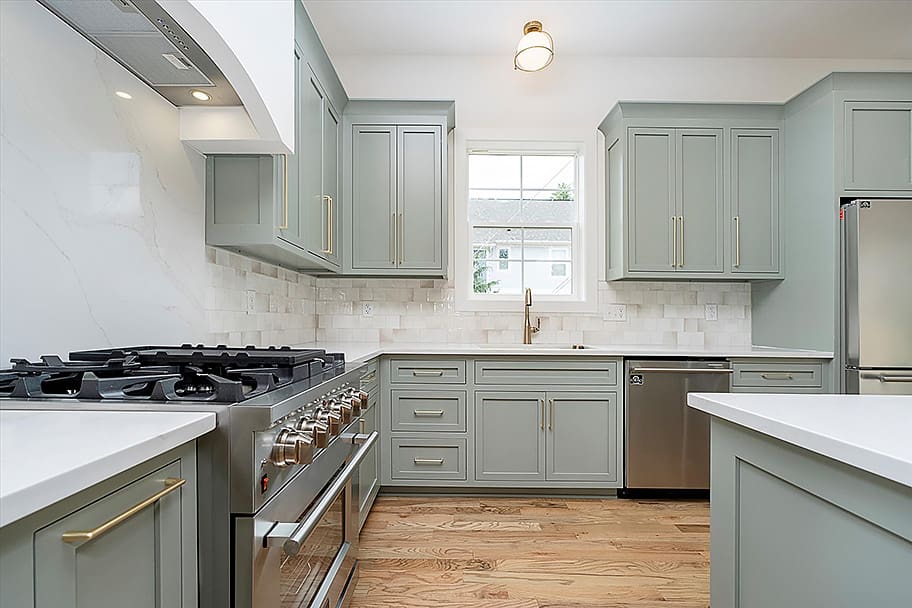 1833 Central Kitchen