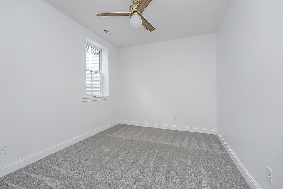 Extra Bedroom 2142 N Delaware