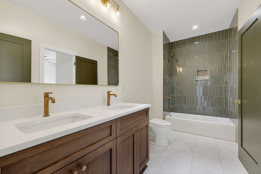 25 25 bedroom 2 bathroom